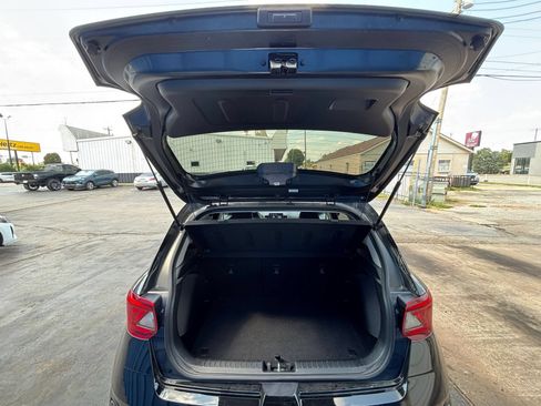 Used 2026 Hyundai Venue SEL FWD image 26