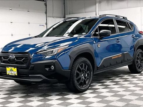 Used 2025 Subaru Crosstrek 2.5i Wilderness w/ Wilderness Package AWD/4WD image 13