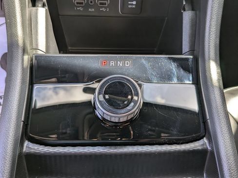 Used 2025 Jeep Grand Cherokee L Limited w/ Black Appearance Package RWD image 29