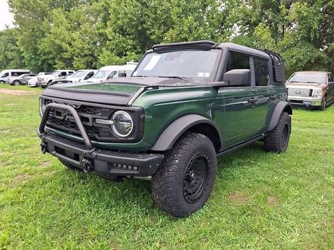Used 2023 Ford Bronco Big Bend AWD/4WD image 3