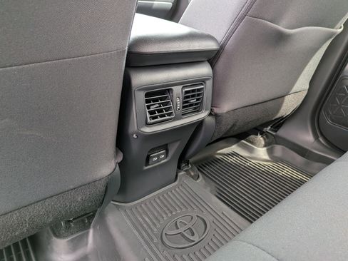 Certified 2025 Toyota RAV4 XLE w/ Convenience Package FWD image 21