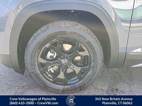 New 2026 Volkswagen Atlas Peak Edition AWD/4WD image 17