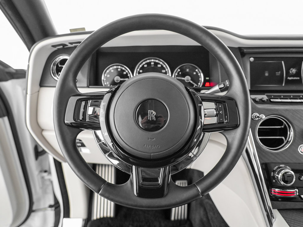 Used 2019 Rolls-Royce Cullinan AWD/4WD image 10
