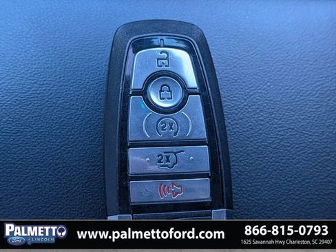 Used 2022 Ford Explorer XLT w/ Equipment Group 202A image 31