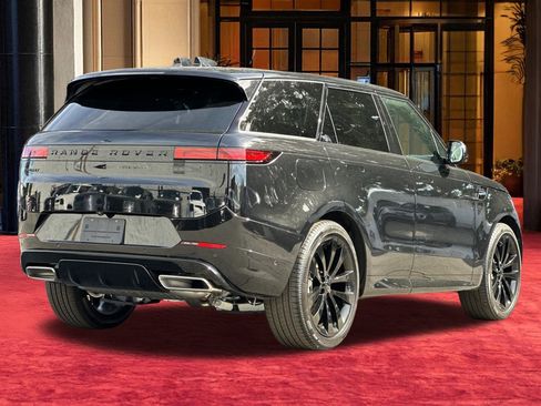 New 2026 Land Rover Range Rover Sport Dynamic SE image 10