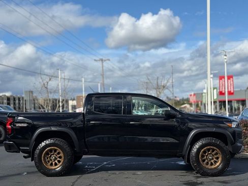 Used 2024 Chevrolet Colorado Trail Boss w/ Advanced Trailering Package image 6