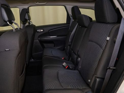 Used 2017 Dodge Journey Crossroad image 7