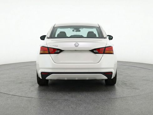 Used 2025 Nissan Altima 2.5 SV image 7