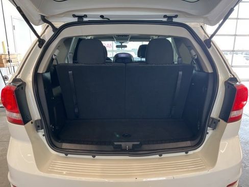 Used 2012 Dodge Journey SXT w/ Popular Equipment Group image 9