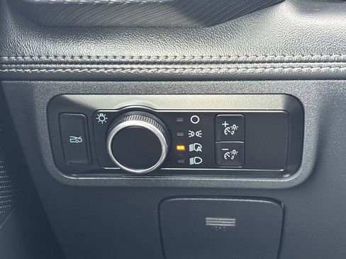 Certified 2024 Ford Mustang Premium image 25