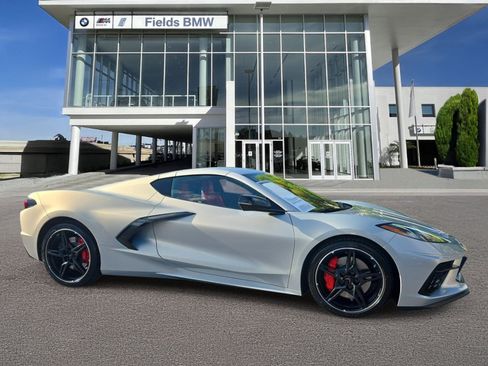 Used 2021 Chevrolet Corvette Stingray Preferred Cpe w/ Z51 Performance Package RWD image 1