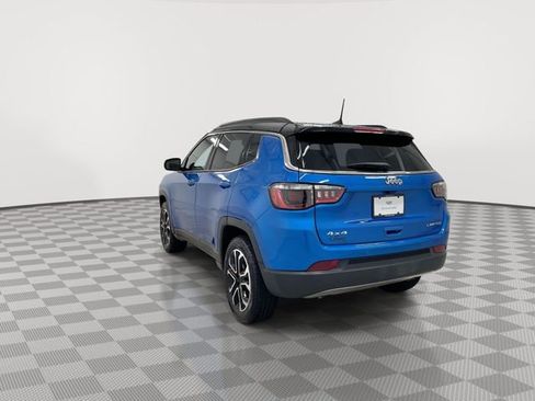 Used 2024 Jeep Compass Limited image 8