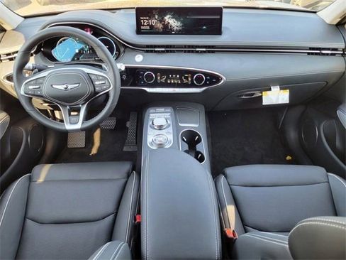 Used 2025 Genesis Electrified GV70 Advanced w/ Prestige Package image 13