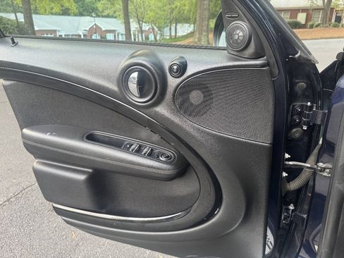 Used 2016 MINI Cooper Countryman S w/ Navigation Package FWD image 27