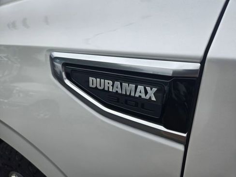 Used 2023 GMC Yukon XL Denali w/ Max Trailering Package AWD/4WD image 9