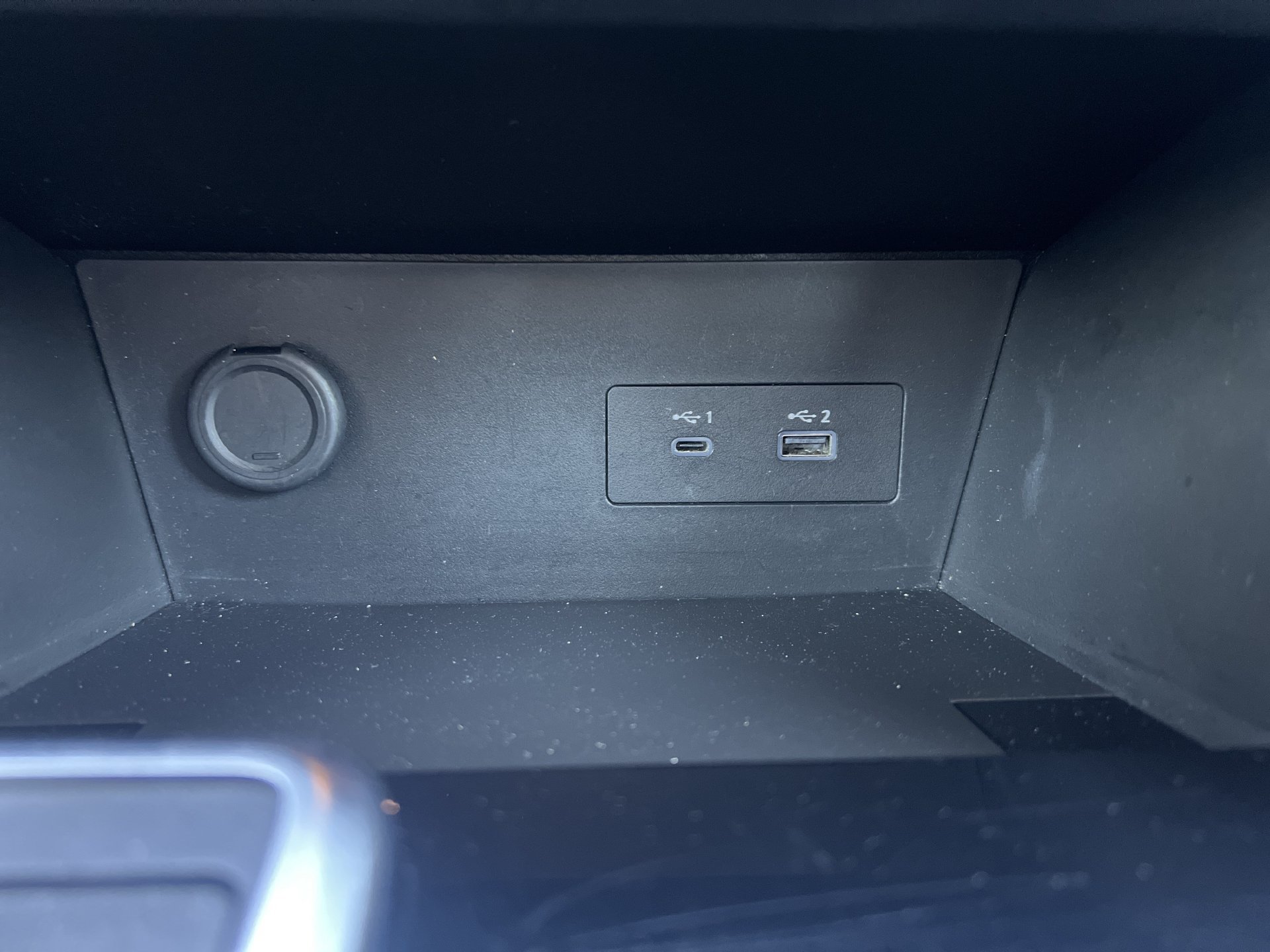 Used 2024 Nissan Pathfinder SV FWD image 7