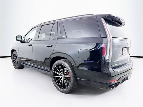 Used 2024 Cadillac Escalade V AWD/4WD image 35