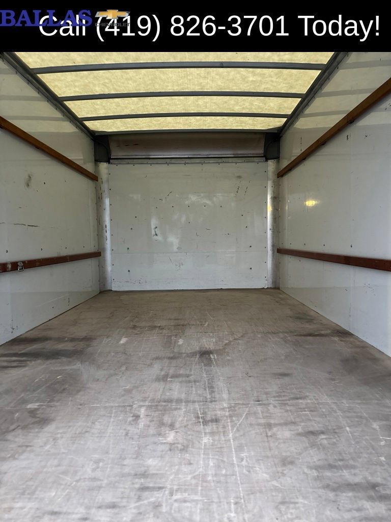 Used 2022 GMC Savana 3500 Extended w/ Power Convenience Package RWD image 6