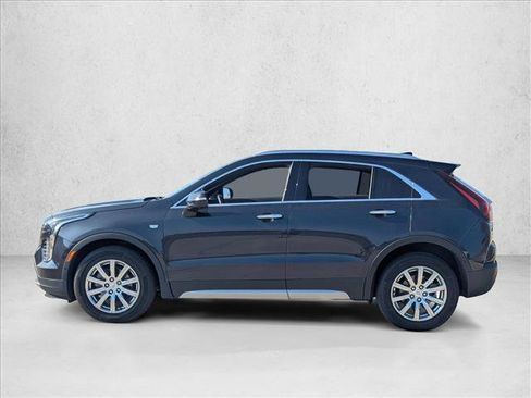 Used 2022 Cadillac XT4 Premium Luxury w/ Enhanced Visibility Package image 7