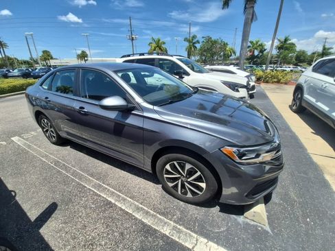 Used 2023 Volkswagen Jetta S FWD image 3