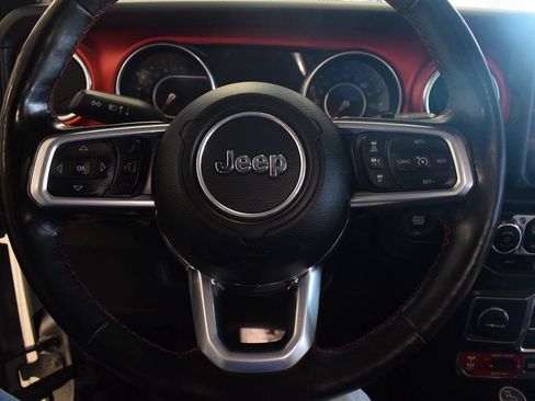 Used 2020 Jeep Wrangler Unlimited Rubicon AWD/4WD image 20