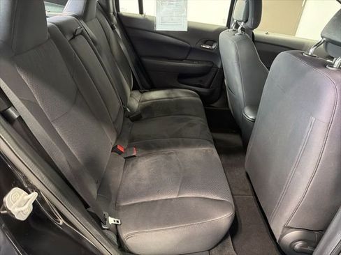 Used 2013 Chrysler 200 Touring FWD image 24