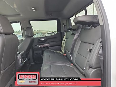 Used 2019 Chevrolet Silverado 1500 LTZ w/ LTZ Premium Package AWD/4WD image 12