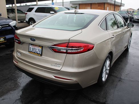 Used 2019 Ford Fusion SEL image 7