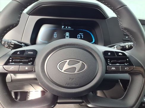 New 2025 Hyundai Elantra Sport FWD image 11