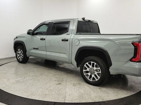 Used 2024 Toyota Tundra Limited AWD/4WD image 3