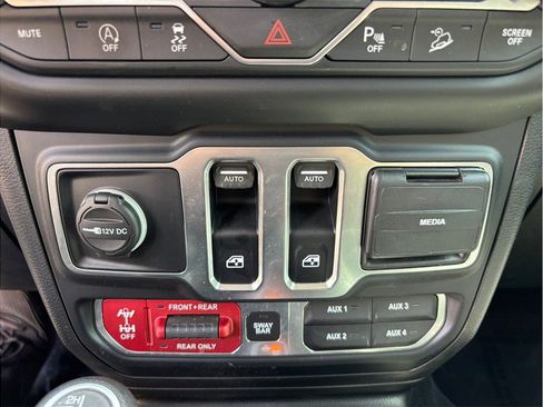 Used 2019 Jeep Wrangler Rubicon image 33