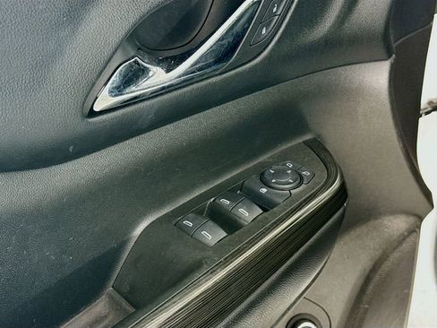 Used 2017 GMC Acadia SLT image 17