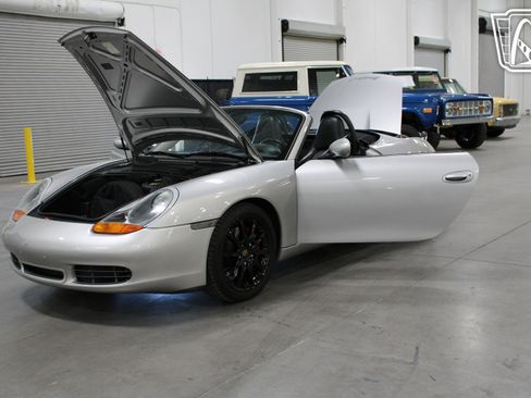 Used 2001 Porsche Boxster S RWD image 33