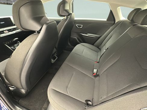 Used 2026 Kia K4 FWD image 10