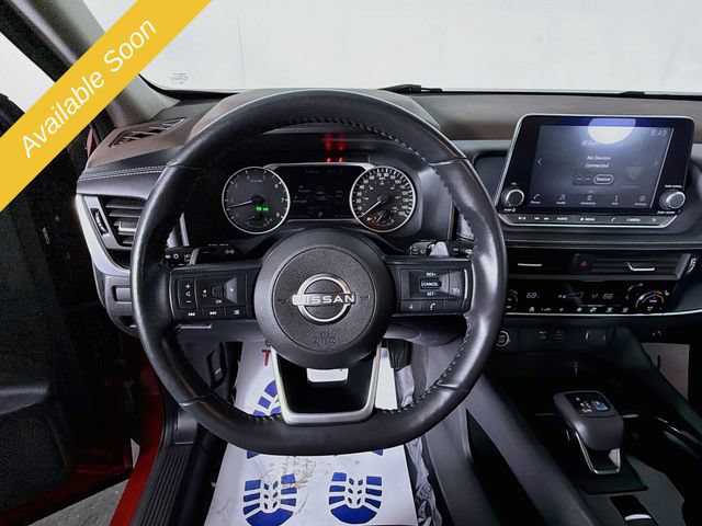 Used 2022 Nissan Rogue S AWD/4WD image 11