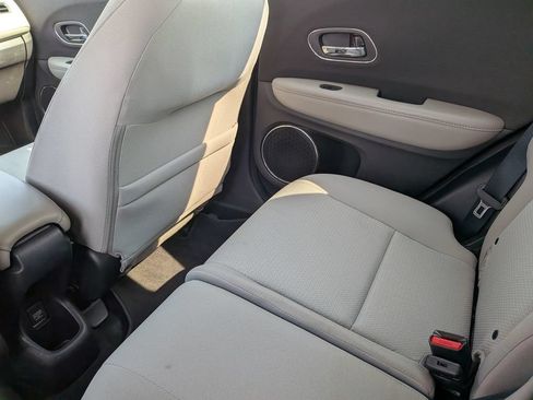Used 2022 Honda HR-V EX image 34
