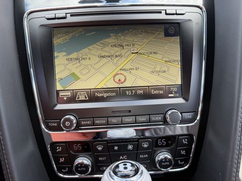 Used 2013 Bentley Continental GT image 26