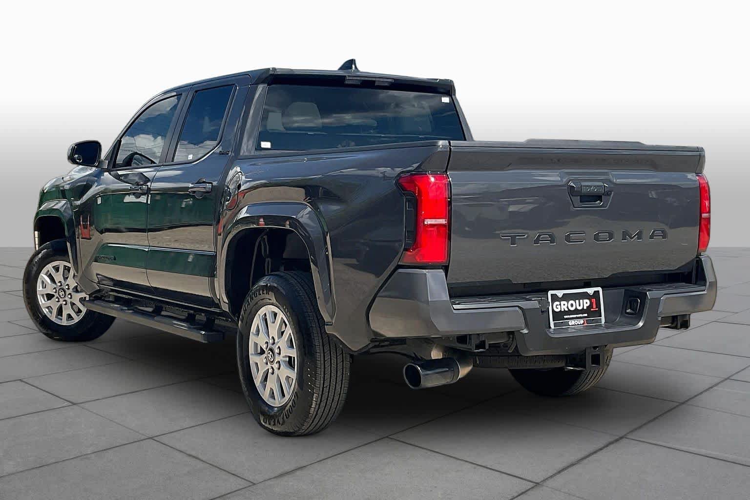 Used 2026 Toyota Tacoma SR5 RWD image 12
