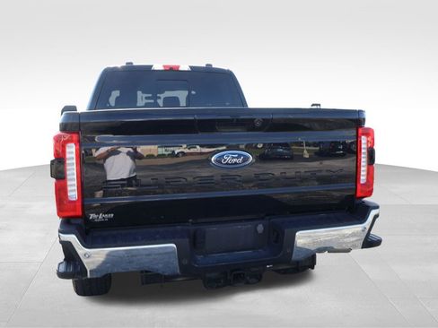 Used 2024 Ford F250 Lariat w/ Lariat Ultimate Package AWD/4WD image 8