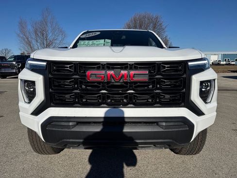 New 2026 GMC Canyon Elevation image 9