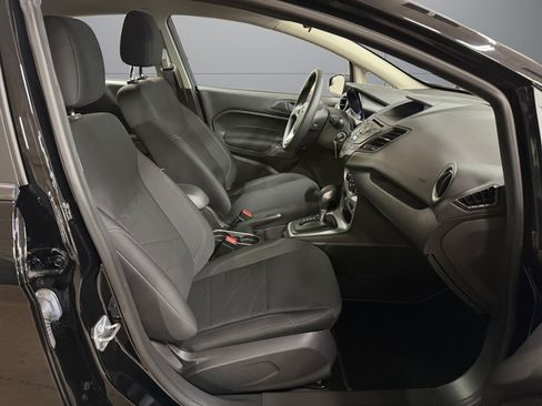 Used 2019 Ford Fiesta SE FWD image 17