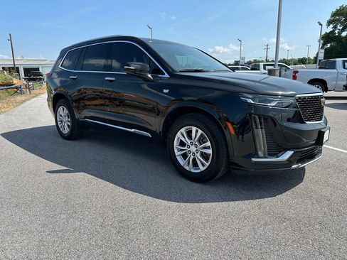 Used 2024 Cadillac XT6 Luxury FWD image 4