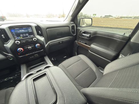 Used 2022 GMC Sierra 1500 Elevation image 31