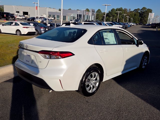 New 2027 Toyota Corolla LE FWD image 12