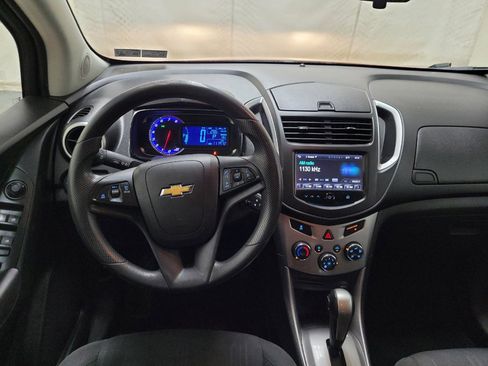 Used 2015 Chevrolet Trax LT AWD/4WD image 22