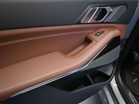 New 2026 BMW X5 xDrive50e w/ M Sport Package image 15