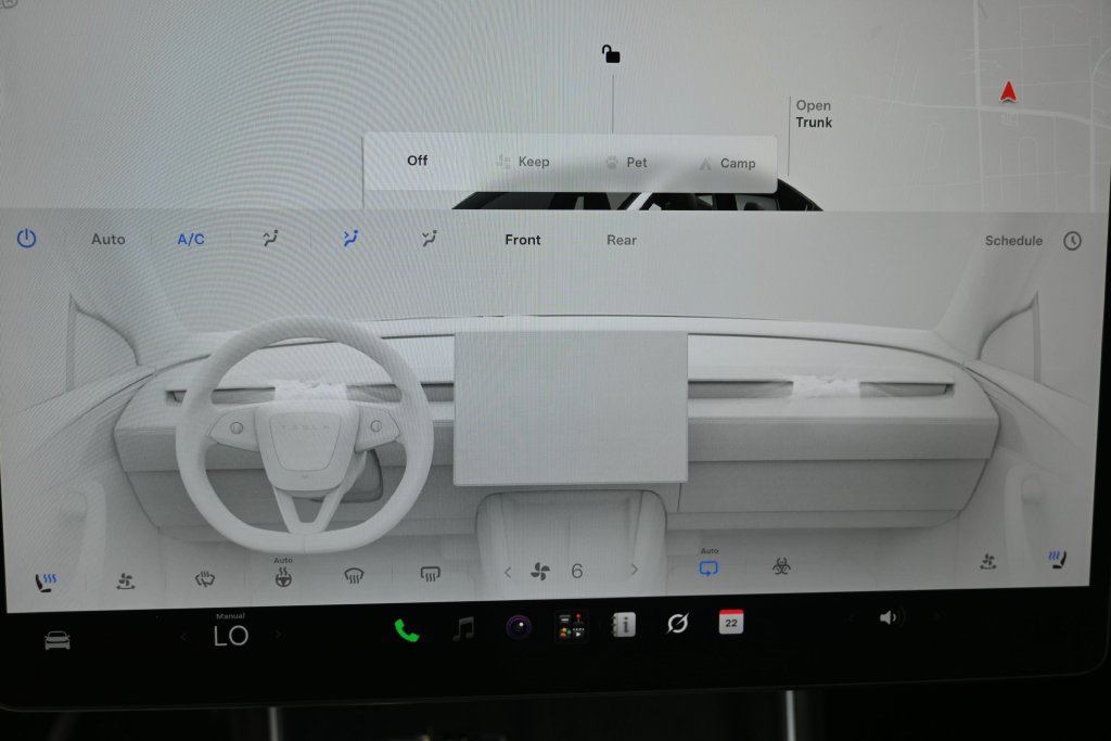 Used 2026 Tesla Model Y Long Range RWD image 27