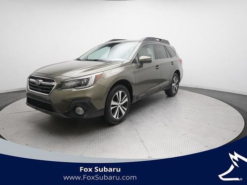 Used 2019 Subaru Outback 2.5i Limited AWD/4WD image 1
