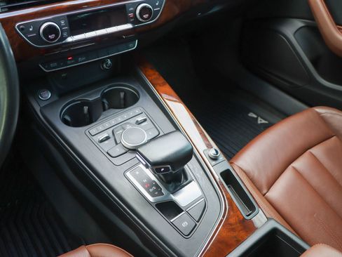 Used 2019 Audi A4 2.0T Premium w/ Convenience Package image 39