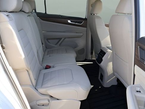 New 2026 Volkswagen Atlas SEL AWD/4WD image 18